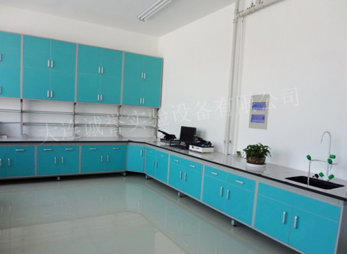 公安局實(shí)驗(yàn)室