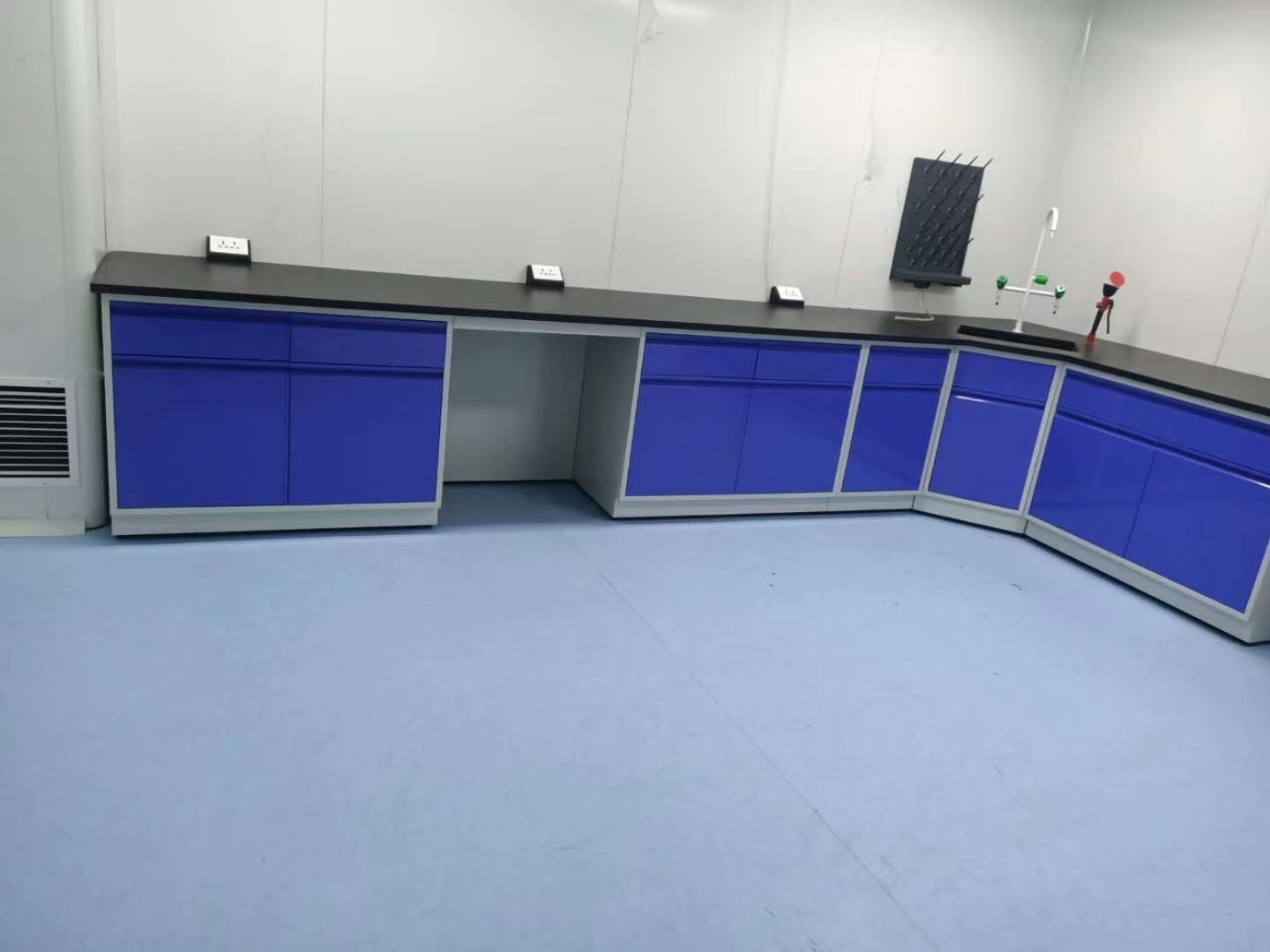 全鋼實(shí)驗(yàn)臺(tái)